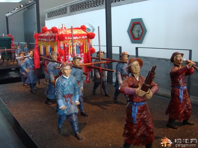 <a href='http://m.se0552.com/' target='_blank'><u>老北京</u></a>的結婚習俗[墻根網]