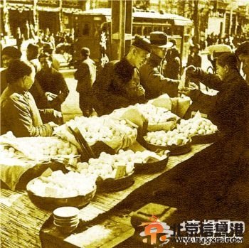 元宵節(jié)老<a href='http://m.se0552.com/news/beijing/' target='_blank'><u>北京</u></a>這樣過(guò)[墻根網(wǎng)]