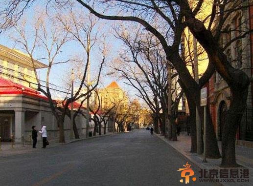 北京十大胡同：煙袋斜街[墻根網]