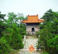 罕見的七王墳陰陽(yáng)宅