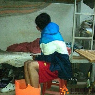 搞笑圖片土豪金高端黑 這才是真正的土豪金