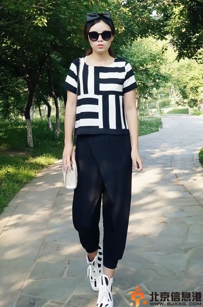 小清新服飾搭配夏日情迷 清新蘿莉也能變身御姐女神