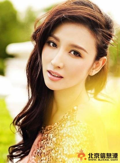 離婚律師焦艷艷扮演者張萌個人資料
