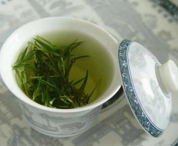 隔夜茶能喝嗎 隔夜茶的妙用大全