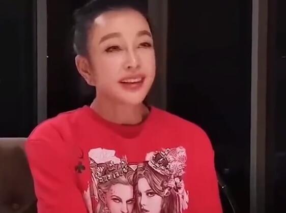劉曉慶說(shuō)她一個(gè)月生不了一次氣 氣了也都忘了