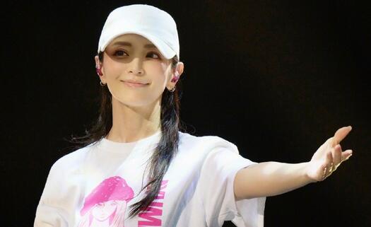 濱崎步回應(yīng)兒子生父?jìng)髀劊翰皇邱R斯克